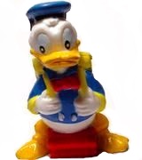 Donald Duck 1997 - Donald mit Schultasche - zum Schließen ins Bild klicken