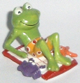 1995 Frosch mit Krabbe und Seestern - Diorama - zum Schließen ins Bild klicken