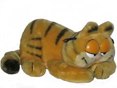 Garfield 1981 - Plüsch ca. 32 cm - zum Schließen ins Bild klicken