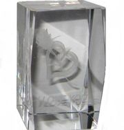 Kristallglasblock 3D - Lasergravur "I love you" - Valentinstag - zum Schließen ins Bild klicken