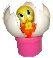 2010 I - Baby Titti - Tweety in Blume - zum Schließen ins Bild klicken