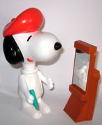 Snoopy als Maler - zum Schließen ins Bild klicken