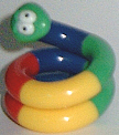 Schlange - Kopf grün, Schwanz blau - zum Schließen ins Bild klicken