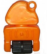 Stifteroboter - Robo orange - zum Schließen ins Bild klicken
