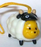 Tomy - Animal Wear - Pooh als Schaf - zum Schließen ins Bild klicken