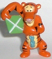 Zaini Pooh 3 - Tigger mit Drachen - zum Schließen ins Bild klicken